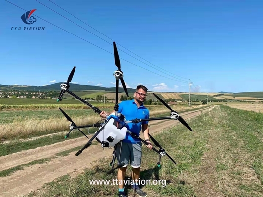 36 탄소 플라스틱 프로펠러 UAV 액체를 뿌리기 위한 드론 스프레이어 포함