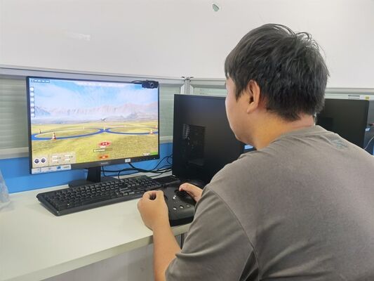 높은 정확성 12000W 비행 기간 부문 분사 형태 농업 드론 UAV 분사기